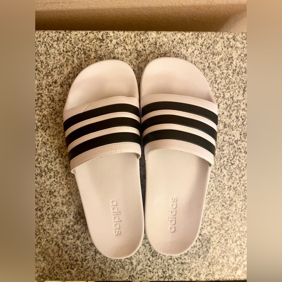 Adidas Men's Adilette Shower Slides - Picture 3 of 5
